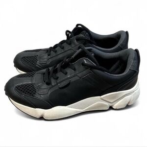 Jambu Black and White comfortable Sneakers